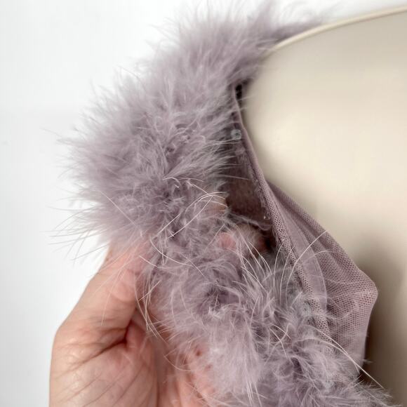 Forever 21 Faux Fur Trim Off Shoulder Sequin Crop Top Sz 3X Lavender Stretch - Picture 5 of 14